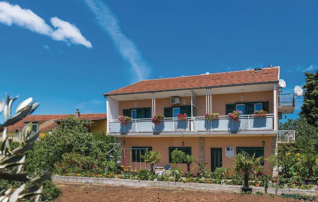 Apartman Palme Hotel Sibenik Exterior photo